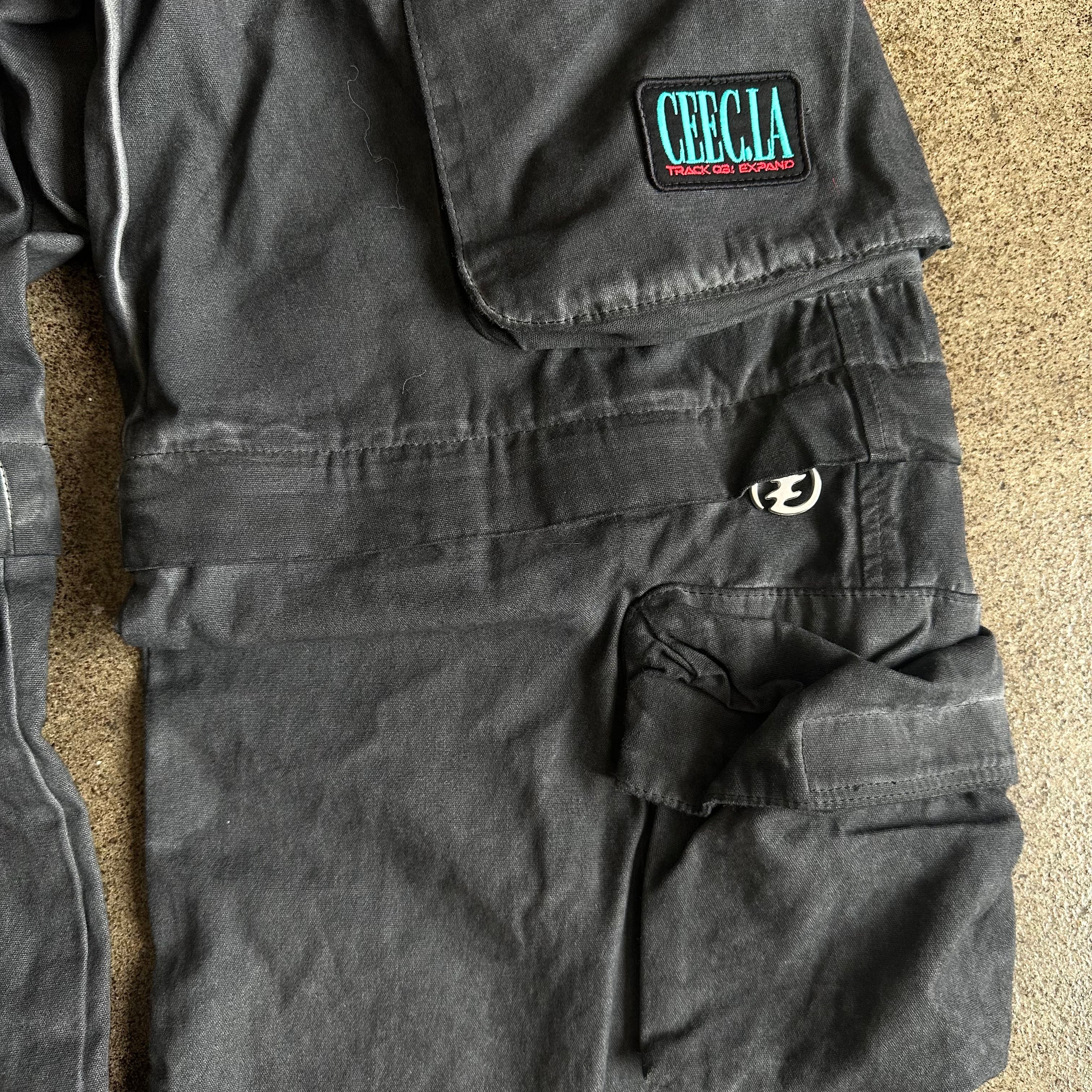 CEEC Detachable Washed Cargo Pants Black